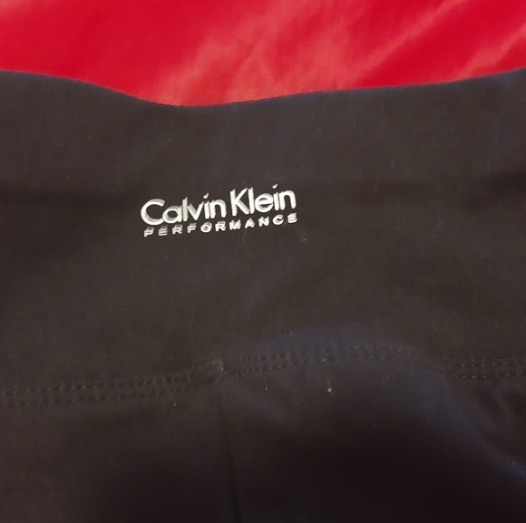 Calvin Klein Capri Leggings (S)​ - Picture 4 of 5